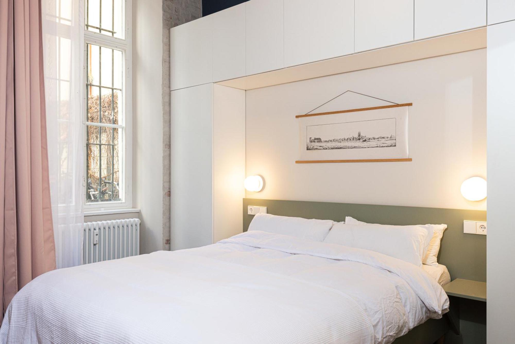 3 Bdr In Prenzlauer Berg With Cinema * Berlijn